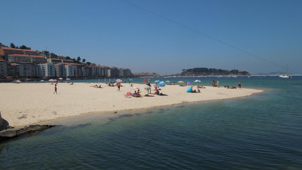 Ladeira Apartment Baiona Bagian luar foto